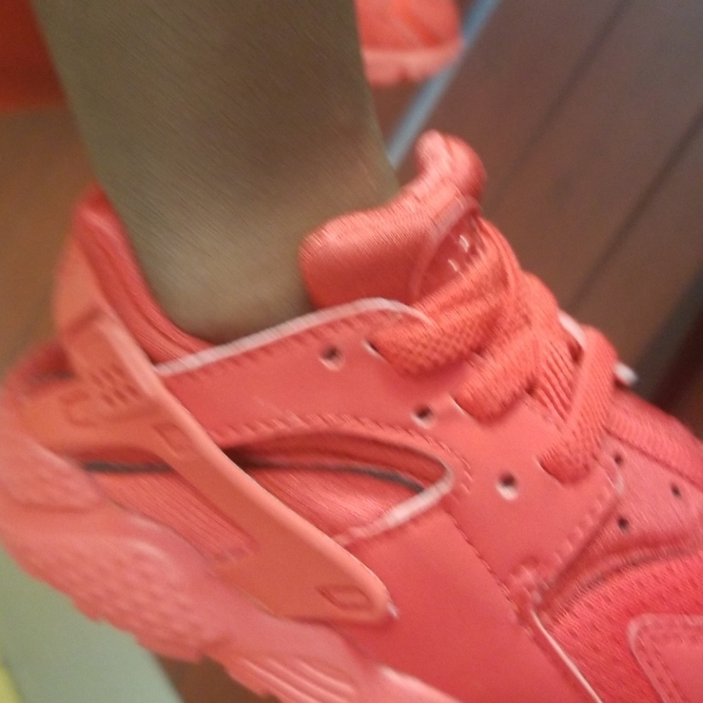 Huaraches - Picture 2 of 3